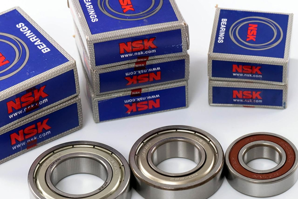 Подшипник NSK
